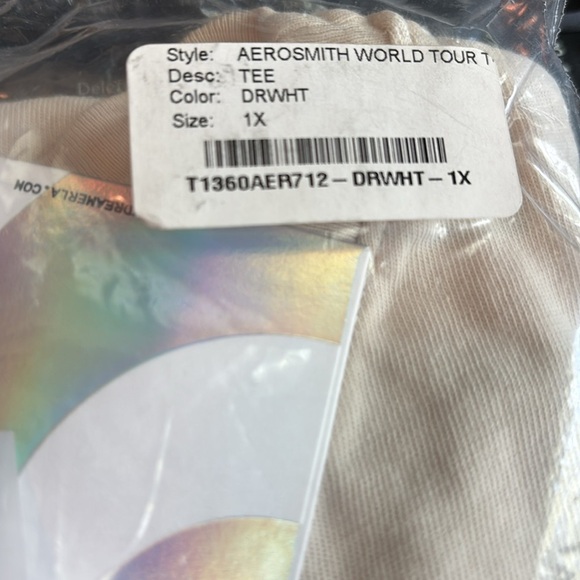 NEW DAYDREAMER aerosmith world tour tour tee in dirty white Size 1X - Picture 6 of 7